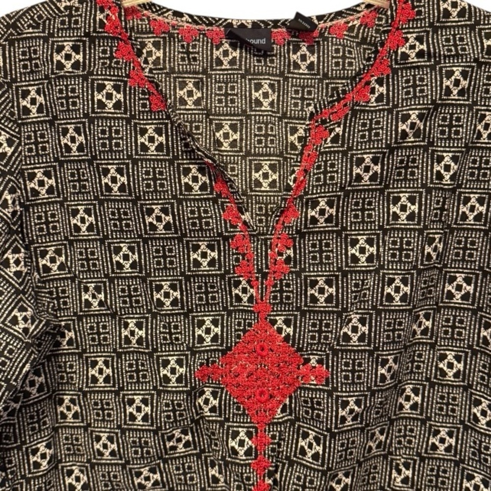 Westbound Embroidered Top - Picture 2 of 6
